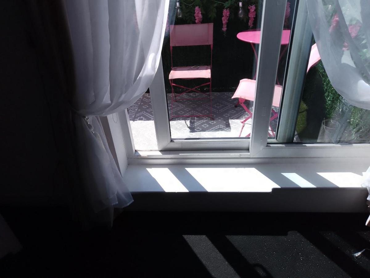 Bed And Breakfast Double Room Chester City Centre, Free Parking 외부 사진